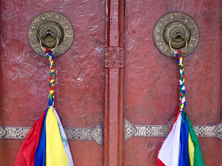 Door handle of gate door of gompa - Tibetan Buddhist monastery. Ladakh, Indiaの写真素材