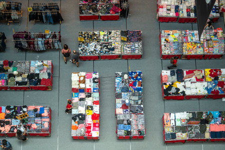 Singapore city, Singapore - february 27, 2020: Top view a shopping mall center at Singaporeのeditorial素材