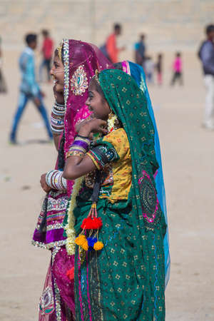 Jaisalmer, India - Feb 08, 2017 : Indian girls wearing traditional Rajasthani dress participate in Desert Festival in Jaisalmer, Rajasthan, Indiaのeditorial素材