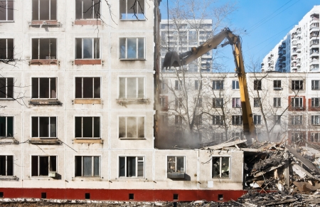 demolition of dilapidated and old apartment building in Moscow. Russiaの写真素材