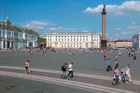 ST.PETERSBURG, RUSSIA - July 2, 2016: Old sculpture and architecture of St. Petersburg. Russia. Palace Square and walking tourists and peopleのeditorial素材
