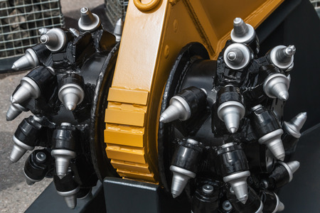new drill head for the production of drilling operations. Construction drilling equipment