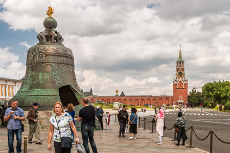 MOSCOW, RUSSIA - may 23, 2018: view of the Spasskaya tower and Tsar bell in the Moscow Kremlin. Tourists Walking in the Kremlinのeditorial素材