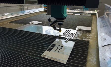 machine for plasma treatment of metal products