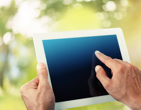 Digital Tablet, Internet.