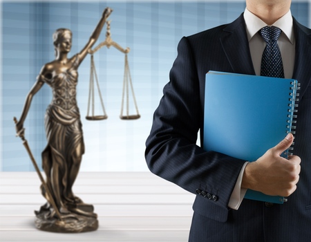 Business man and justice statueの写真素材