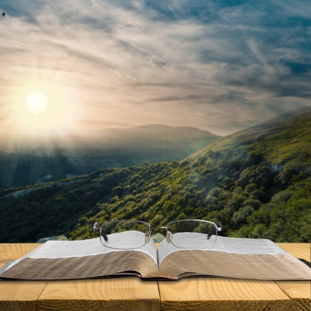 Open book object on backgroundの写真素材