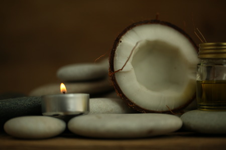 Coconut oil for massage pebble candle