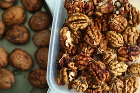 peeled whole kernels of walnuts harvestの写真素材