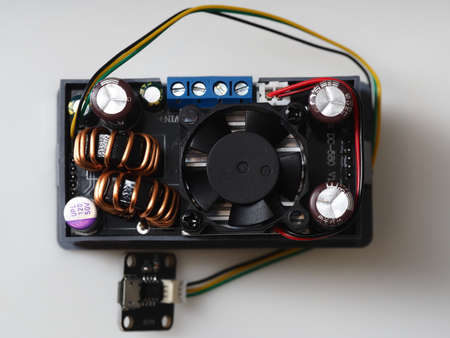 DC / DC buck converter. power module. Regulated power supply Voltmeter Ammeter