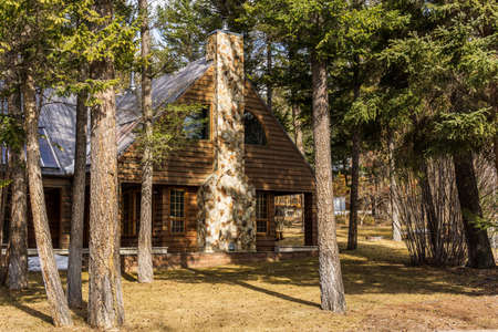 FAIRMONT HOT SPRINGS, CANADA - MARCH 19, 2020: vacation villas in small town situated in rocky mountainsのeditorial素材