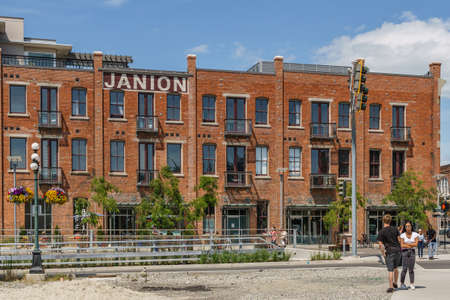 VICTORIA, CANADA - JULY 14, 2019: Historical building and street view summer time British Columbiaのeditorial素材