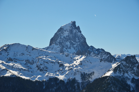 Pic du Midi d'Ossau is a symbol of the French side of the Pyrenees.の写真素材