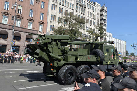 Kyiv, Ukraine - August 24 2018: Independence Day parade on Khreshchatyk streetのeditorial素材