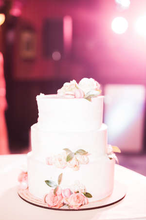 Luxury decorated wedding cake on the tableの写真素材