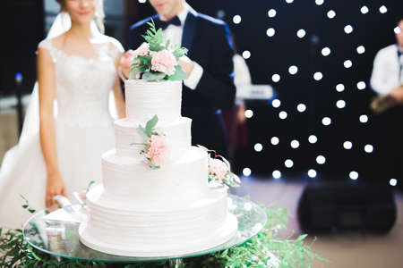 Luxury decorated wedding cake on the tableの写真素材