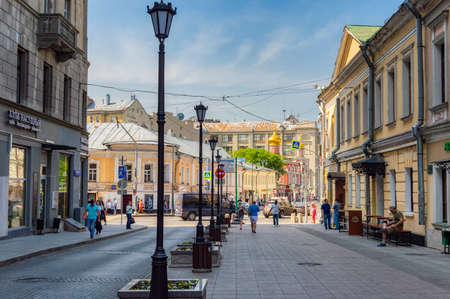 Zabelin street. View of the Church of All Saints on Kulishki. Moscow, Russia-May 2018のeditorial素材