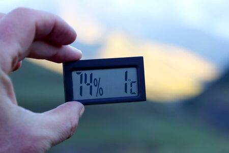 measurement of the morning temperature and humidity in the highlandsの写真素材