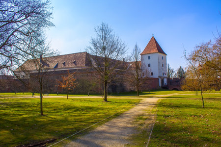 Hungary. The city of Sharvar. Medieval castle in Sarvar in springのeditorial素材