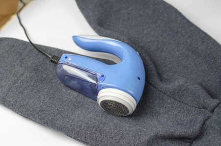 Blue pilling machine for children's pants