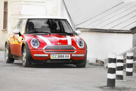 Chernihiv, Ukraine - March 31, 2020: Mini Cooper car in the city. City carのeditorial素材