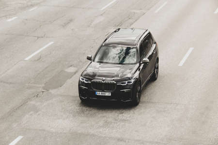 Kiev, Ukraine - April 21, 2020: Luxury SUV BMW X7 in motionのeditorial素材