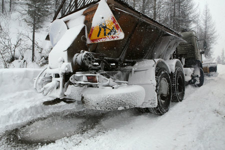 Road service on the roads of Yakutia.
