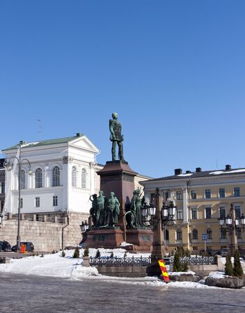 Lutheran Helsinki cathedral and monument to Russian Emperor Alexander II, Finland

のeditorial素材