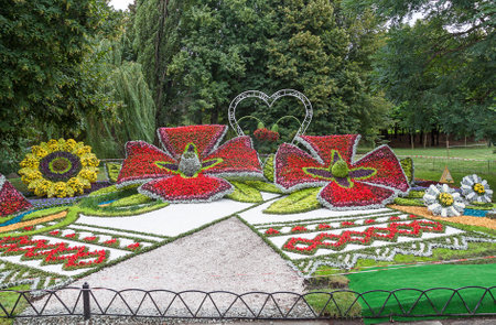 KIEV, UKRAINE - AUGUST 21: On August 21th at "Spevoche pole" in Kiev opened traditional 60 flower exhibition "Flower talisman"  timed to Independence Day, celebrated on August 24, 2015 Kiev, Ukraineのeditorial素材