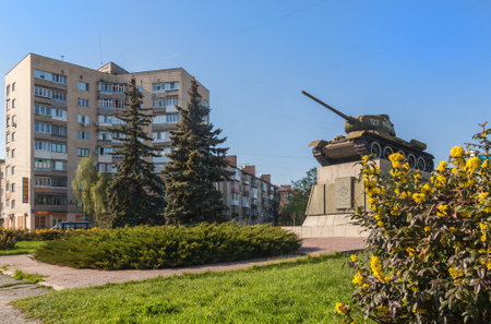 UKRAINE, BELAYA TSERKOV - APRIL 18, 2016: Monument to the fallen in World War II. T-34 tank , Belaya Tserkovのeditorial素材