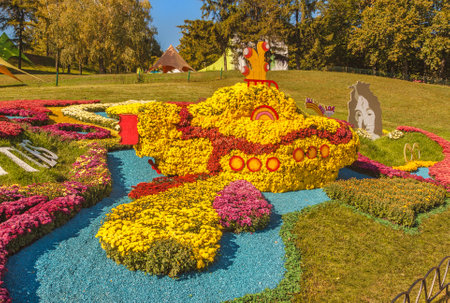 UKRAINE, KYIV-6 Oct 2018:5-28 October 2018 on Spivoche Pole, an exhibition of flowers "Musical" for design uses 25 000 chrysanthemums  in Kiev, Ukraine.のeditorial素材