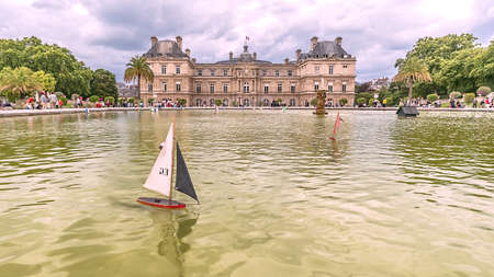 The Luxembourg Palace in the Luxembourg Gardensのeditorial素材