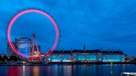Amazing view of London Eye at night London United Kingdom UKのeditorial素材
