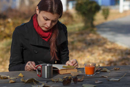 girl is reading a bookのeditorial素材