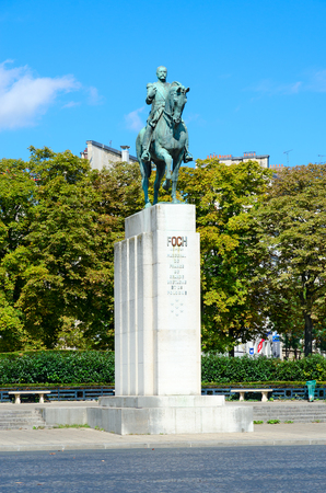 PARIS, FRANCE - SEPTEMBER 7, 2018: Equestrian statue of Marshal Ferdinand Foch on famous Place du Trocadero, Paris, Franceのeditorial素材