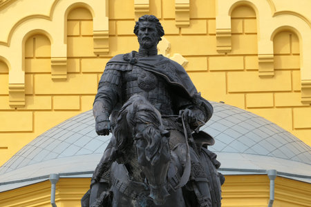 Nizhny Novgorod, Russia, st. Arrow 3a, 08/05/2021. Monument to Grand Duke Alexander Nevsky against the background of the cathedral in Nizhny Novgorod. High quality photoのeditorial素材