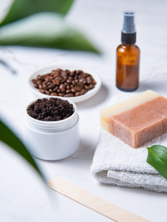 Concept spa. Natural ingredients for home body coffee scrub with  oil.  Body skin care. Close up viewの写真素材