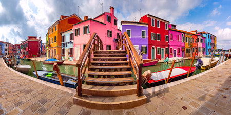 Colorful houses in Burano, Veniceの写真素材