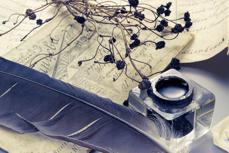 Ink and feather pen-retro attributes of romantic creativityの写真素材