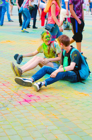 KHARKIV, UKRAINE- June 22: Holi celebrations on June 22, 2015 in Kharkiv, Ukraine. Celebrating the Indian festival of colors and spring Holi in Gorky Parkのeditorial素材