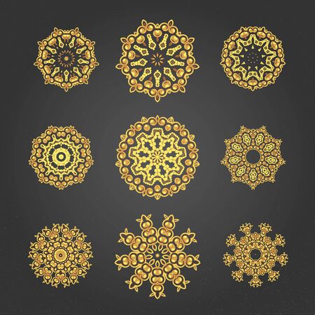 A gold royal patterns set for the card のイラスト素材