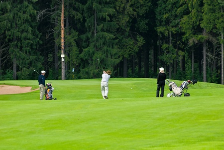 MOSCOW - AUGUST 08: Group unknown golfer on annual open international event  for professionals and fans - VI Moscow Festival Retrostyle in Le Meridien Moscow County Club August 08, 2008 in Moscow, Russiaのeditorial素材
