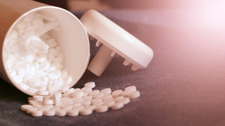 Sweetener in tablets, artificial sweetener so close