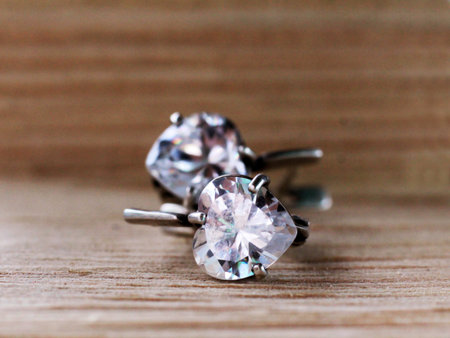 Silver diamond earrings so close, macroの写真素材