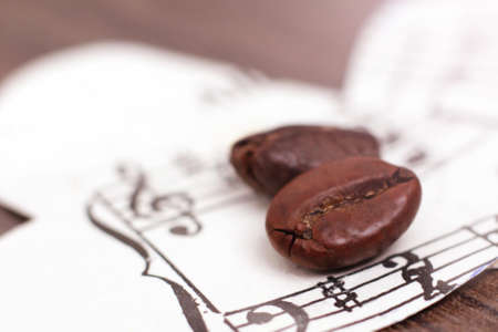 Coffee beans and paper notes, macro objectの写真素材