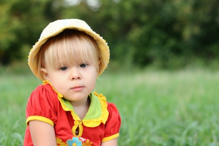 Little girl 2.5 years in natureの写真素材