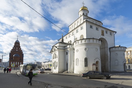 VLADIMIR, RUSSIA -05.11.2015. The Golden Gate built in the 12th century. Golden Ring Travel.のeditorial素材