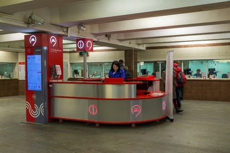 MOSCOW, RUSSIA -24.03.2016. Reception of information in the lobby of the metro Komsomolskayaのeditorial素材