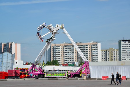 Zelenograd, Russia - May 09.2016. Carousel on the main square during the celebration of Victory Dayのeditorial素材