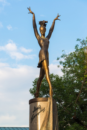 Moscow, Russia - July 25. 2017. Monument to ballerina Maya Plisetskaya in the park on Bolshaya Dmitrovkaのeditorial素材